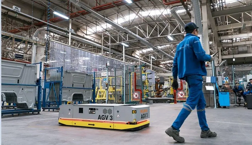 la robotica en los ensambles de celulares - Cómo es el ensamble de un celular