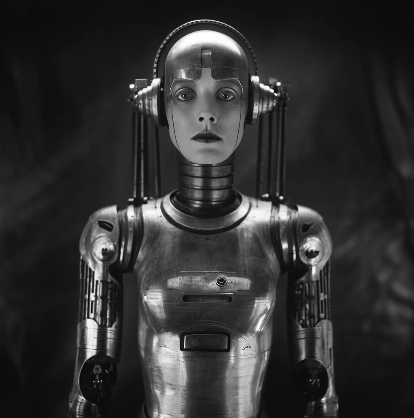 Robot: Explorando la Conexión con la Esclavitud y el Servicio - Does Rabu mean slave robot meaning slave - Does Rabu mean slave