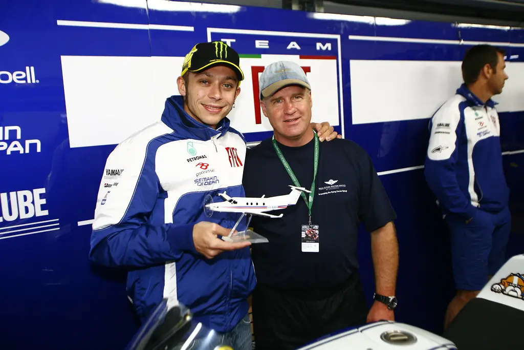 valentino rossi vs robot - Does Valentino Rossi have a private jet