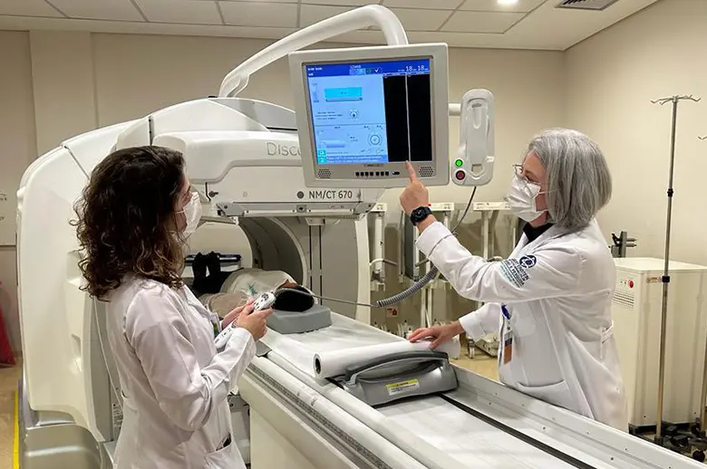 Robótica Biomédica: El Futuro de la Medicina - Qué es la robótica biomédica biomedicina robotica - Qué es la robótica biomédica